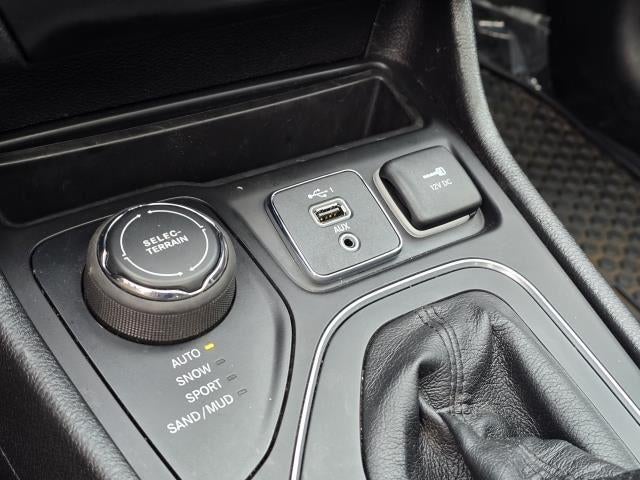 2022 Jeep Cherokee X