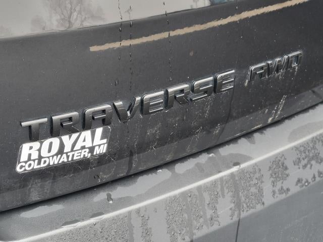 2023 Chevrolet Traverse RS