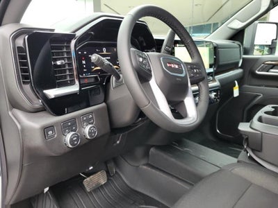 2026 GMC Sierra 2500 HD SLE