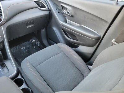 2022 Chevrolet Trax LS