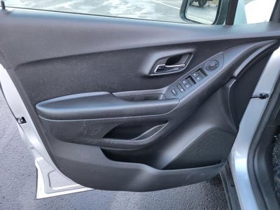 2022 Chevrolet Trax LS