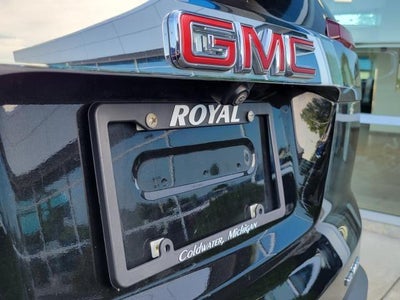 2023 GMC Acadia SLE