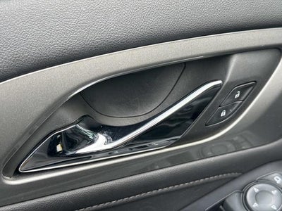 2024 Chevrolet Traverse Limited LT Cloth