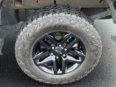 2024 Chevrolet Silverado 1500 Custom Trail Boss