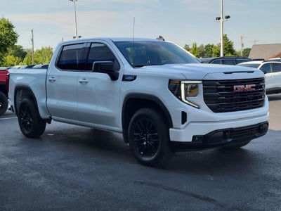 2025 GMC Sierra 1500 Elevation