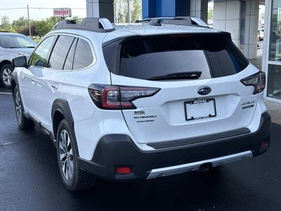2023 Subaru Outback Touring XT